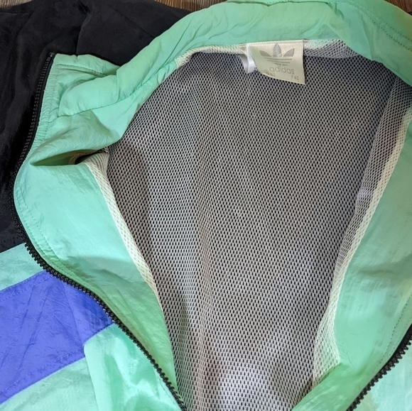 Vintage Adidas Windbreaker Size M Black Green Purple Block Embroidered Full Zip - Picture 3 of 6